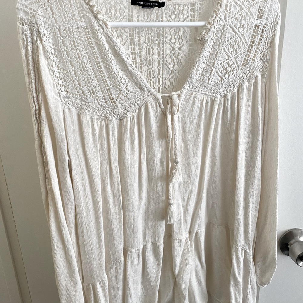 American eagle cream tunic blouse